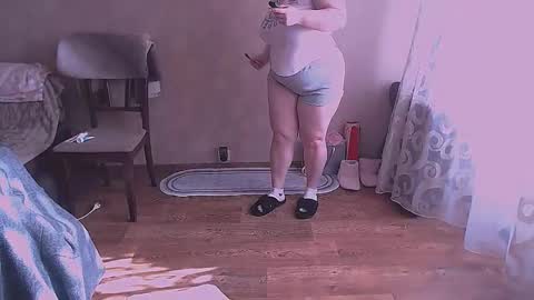 miss Lia  colection for travel online show from 02/21/26, 11:55