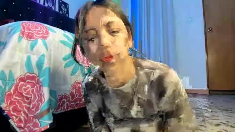 Lia Kent online show from 12/14/24, 08:02