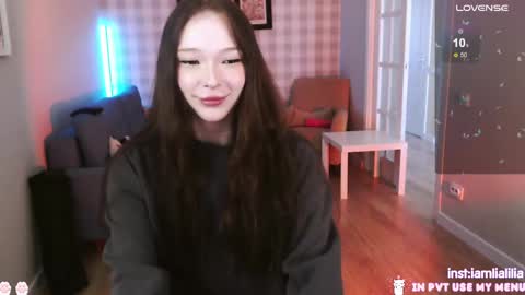 Snapshot of lialilia chatting on 02/26/25, 07:20 lialilia online show from 02/26/25, 07:20