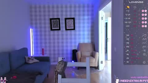 Snapshot of lialilia chatting on 09/24/25, 10:29 lialilia online show from 09/24/25, 10:29