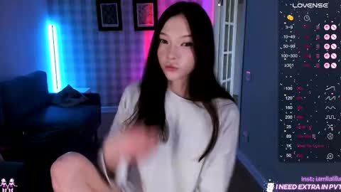 Snapshot of lialilia chatting on 10/10/25, 08:57 lialilia online show from 10/10/25, 08:57