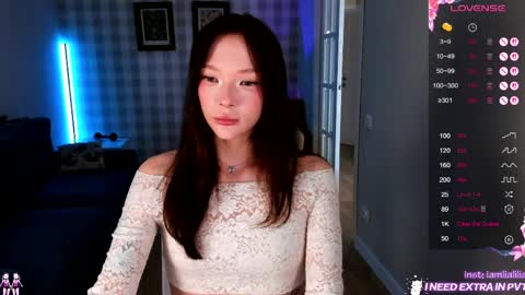 Snapshot of lialilia chatting on 04/11/26, 09:13 lialilia online show from 04/11/26, 09:13