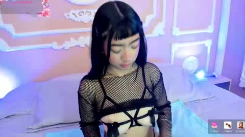 Lia lovet online show from 05/06/26, 07:30