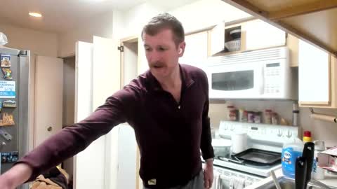 Liam online show from 02/04/25, 02:07