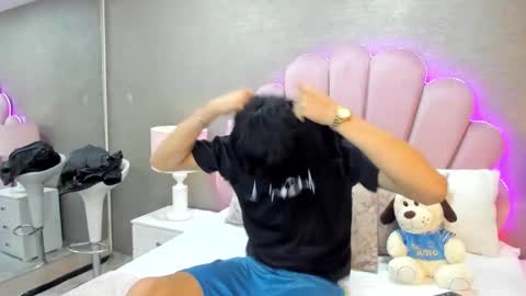 Liam Adamms online show from 02/09/26, 01:04