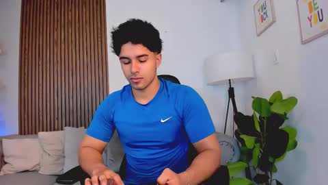 Liam Collins online show from 11/11/25, 11:54