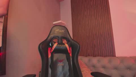 Snapshot of liam_colliins chatting on 01/13/26, 11:59 Liam Collins online show from 01/13/26, 11:59