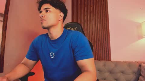 Snapshot of liam_colliins chatting on 01/15/26, 11:59 Liam Collins online show from 01/15/26, 11:59