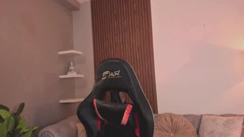 Snapshot of liam_colliins chatting on 02/07/26, 11:47 Liam Collins online show from 02/07/26, 11:47