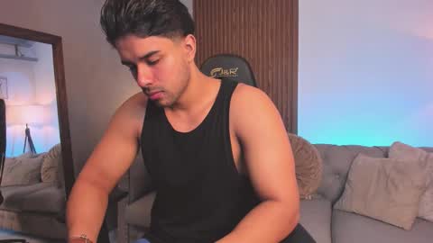 Snapshot of liam_colliins chatting on 02/22/26, 11:42 Liam Collins online show from 02/22/26, 11:42