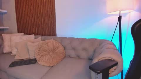 Snapshot of liam_colliins chatting on 03/06/26, 12:01 Liam Collins online show from 03/06/26, 12:01