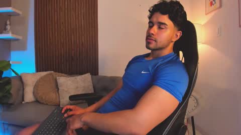 Snapshot of liam_colliins chatting on 03/07/26, 12:02 Liam Collins online show from 03/07/26, 12:02