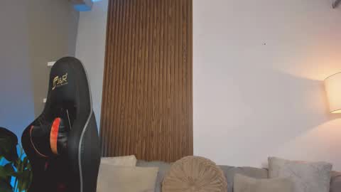 Snapshot of liam_colliins chatting on 03/12/26, 11:38 Liam Collins online show from 03/12/26, 11:38