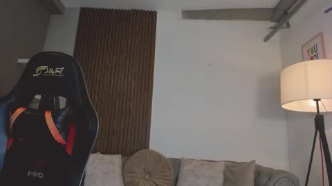 Snapshot of liam_colliins chatting on 03/21/26, 12:10 Liam Collins online show from 03/21/26, 12:10