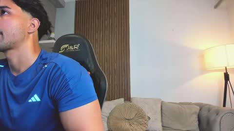 Snapshot of liam_colliins chatting on 04/09/26, 11:48 Liam Collins online show from 04/09/26, 11:48