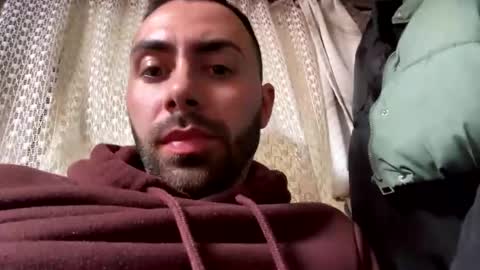 Liam online show from 02/24/25, 01:10