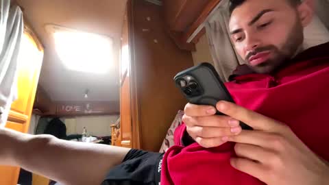 Liam online show from 02/28/25, 11:58