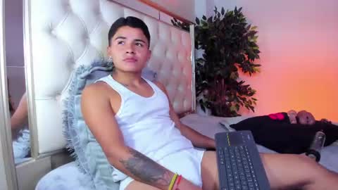 Snapshot of liam_dustin chatting on 07/23/26, 10:08 Liam online show from 07/23/26, 10:08