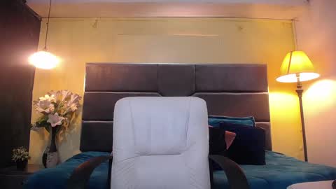 Liam online show from 03/10/25, 07:18