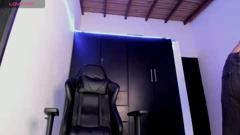 Liam online show from 03/19/26, 10:47