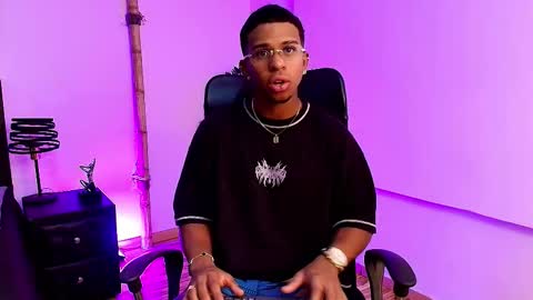 LIAM online show from 09/15/25, 08:20