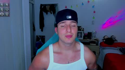 Snapshot of liam_oficial chatting on 01/18/25, 03:09 liam online show from 01/18/25, 03:09