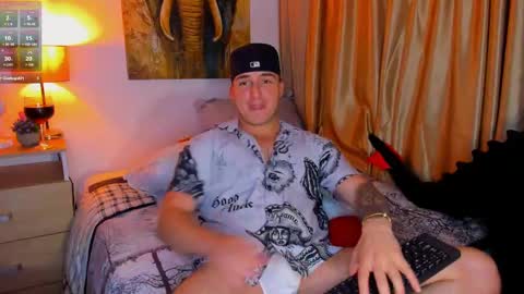 Snapshot of liam_oficial chatting on 02/27/25, 03:47 liam online show from 02/27/25, 03:47