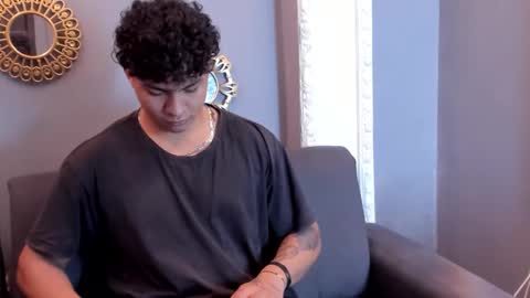 liam online show from 10/29/25, 01:46