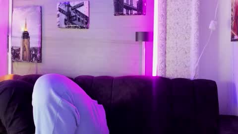 liam online show from 12/04/25, 12:36