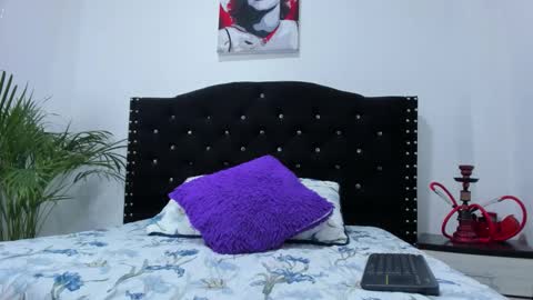 Call me Lian online show from 04/10/26, 12:10