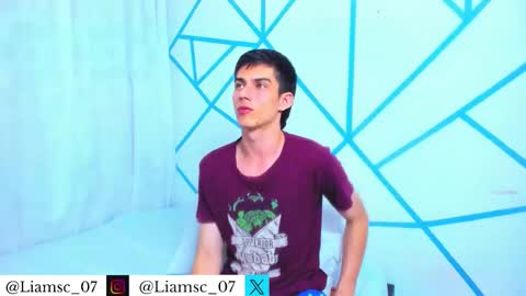 Snapshot of liam_scott77 chatting on 12/18/25, 02:39 Liam scott77 online show from 12/18/25, 02:39