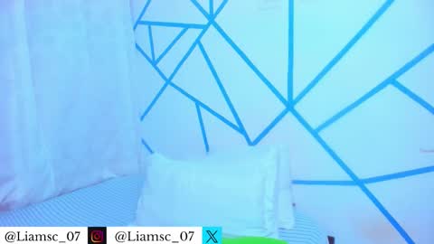 Snapshot of liam_scott77 chatting on 02/06/26, 01:32 Liam scott77 online show from 02/06/26, 01:32