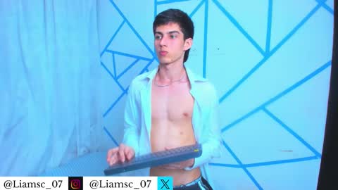 Snapshot of liam_scott77 chatting on 02/13/26, 10:06 Liam scott77 online show from 02/13/26, 10:06