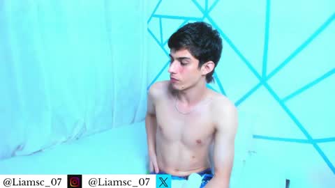 Snapshot of liam_scott77 chatting on 04/17/26, 01:08 Liam scott77 online show from 04/17/26, 01:08