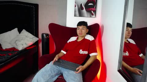 Liam  online show from 02/18/26, 12:12