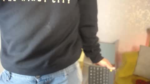 Liam  online show from 02/28/26, 12:06