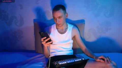 Snapshot of liam_shadow chatting on 05/26/26, 12:34 Liam Shadow online show from 05/26/26, 12:34