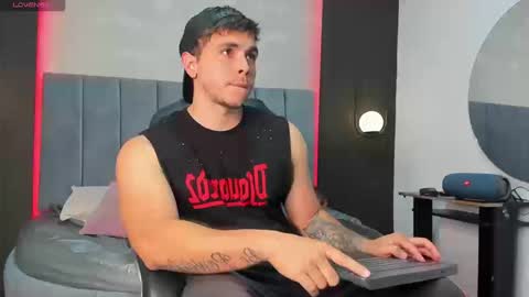 Liam online show from 09/16/25, 12:11