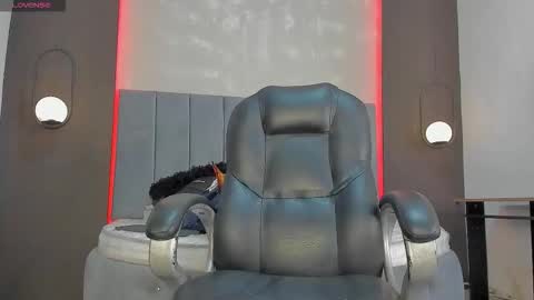 Snapshot of liam_walk chatting on 03/11/26, 07:53 Liam online show from 03/11/26, 07:53