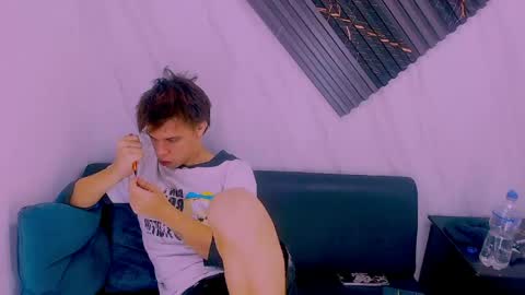 Snapshot of liam_york chatting on 04/15/26, 04:52 liam_york online show from 04/15/26, 04:52