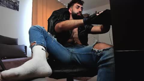 Snapshot of liamaesthetic chatting on 03/12/26, 08:09 Liam online show from 03/12/26, 08:09