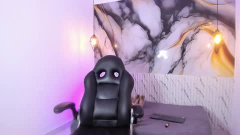 liamcardona online show from 11/06/25, 03:29