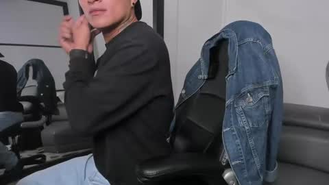 Snapshot of liamdeep_ chatting on 09/30/25, 05:07 LiamDeep online show from 09/30/25, 05:07