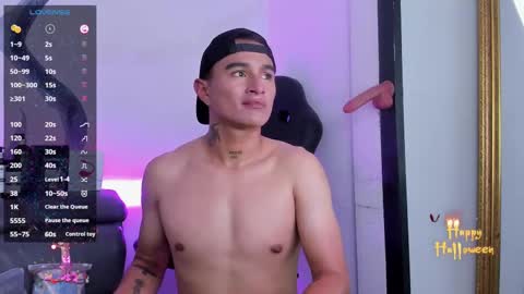 Snapshot of liamdeep_ chatting on 10/15/25, 09:59 LiamDeep online show from 10/15/25, 09:59