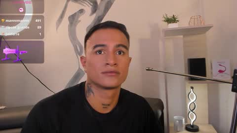 Snapshot of liamdeep_ chatting on 12/01/25, 01:10 LiamDeep online show from 12/01/25, 01:10