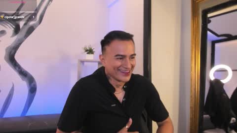 Snapshot of liamdeep_ chatting on 12/05/25, 08:38 LiamDeep online show from 12/05/25, 08:38