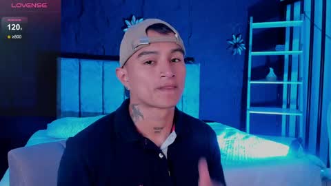 LiamDeep online show from 05/17/26, 08:27