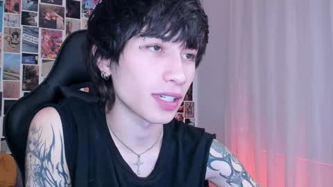 Liam online show from 01/06/25, 05:52