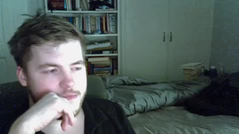 Snapshot of liamfoxx chatting on 04/03/26, 02:09 Liam Fox online show from 04/03/26, 02:09