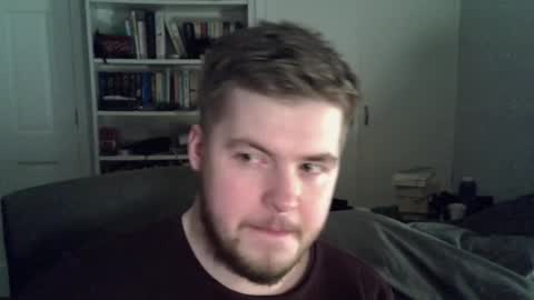 Snapshot of liamfoxx chatting on 04/16/26, 02:12 Liam Fox online show from 04/16/26, 02:12